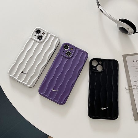 ハイブランドスポーツNike iphone16ケースオシャレ