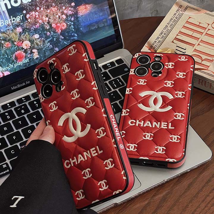 chanel iphone15ケースレッドレザー