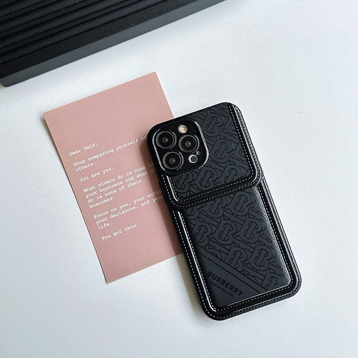 Burberry iPhone15 ケースシンプル風