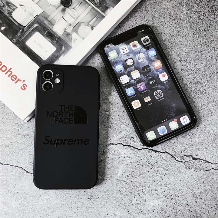 The North Face iPhone16 ケースシンプル風黒