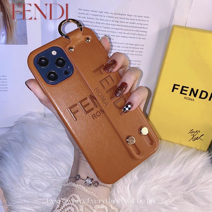 Fendi iPhone14 ケースレザー