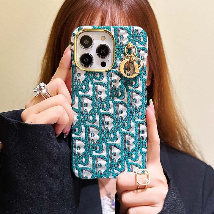 Dior iphone15 ケースメタルロゴ