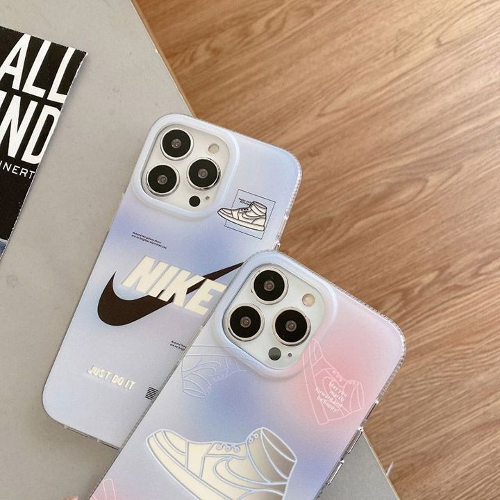 iphone15 ケースnike 超おしゃれ