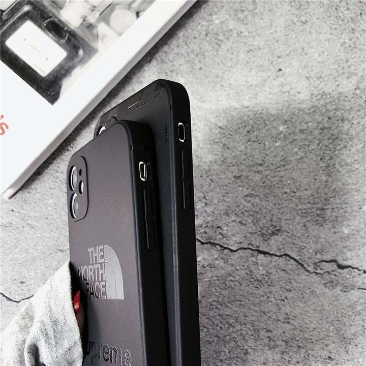 The North Face iPhone16 ケースシンプル風黒