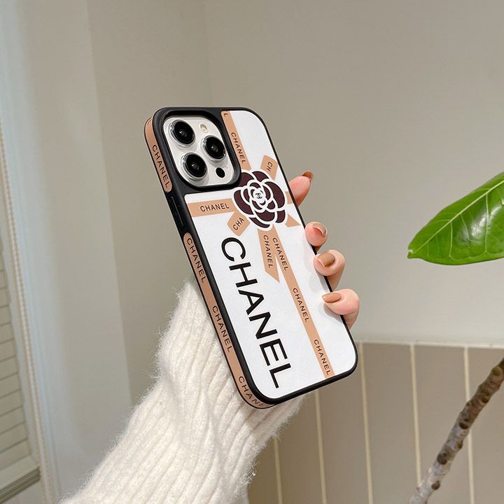 chanle IPhone15 ケースシリコン製