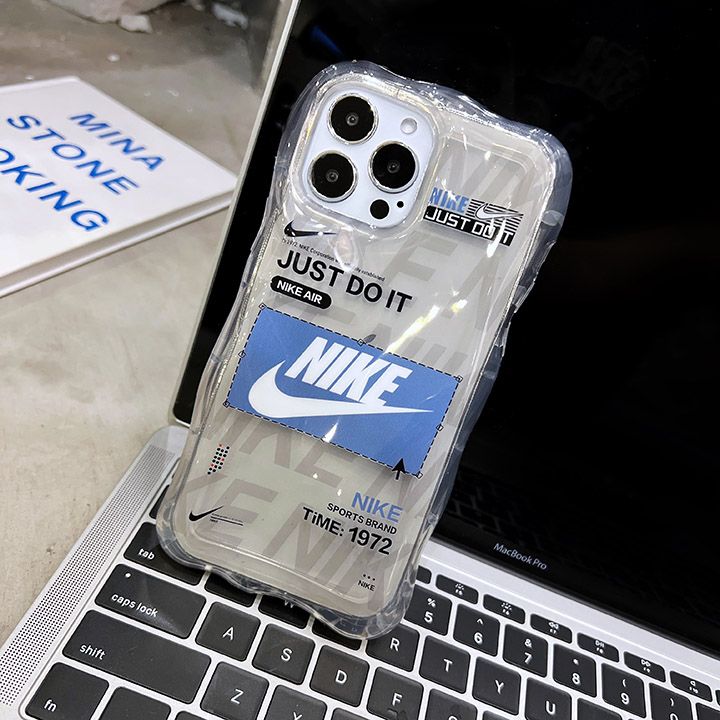 Nike iphone15 ケースファッション高校生