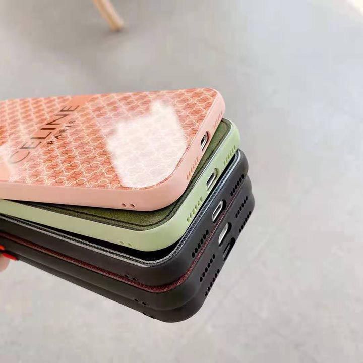 フェンディスマホケースiphone