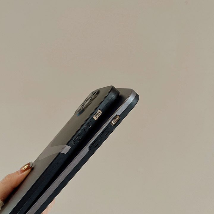 おしゃれスマホケースiphone nikeロゴ付き